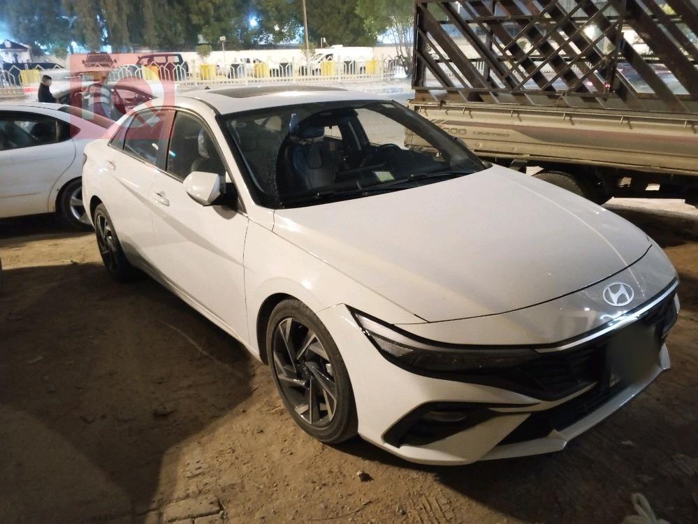 هيونداي النترا